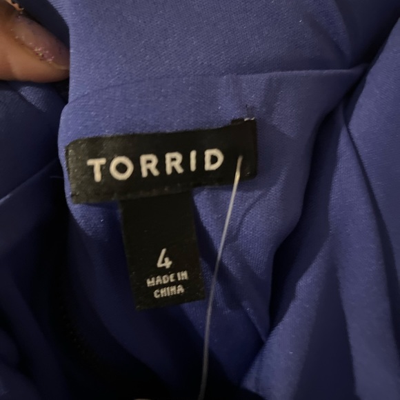 💙NWT Bad azzzzz gorgeous Shiny blue faux leather pencil skirt size 26.. - Picture 4 of 8